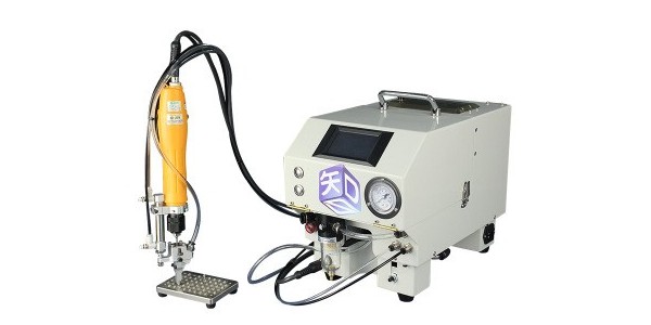 自動(dòng)螺絲供料器是什么？有什么優(yōu)勢(shì)？-堅(jiān)豐股份